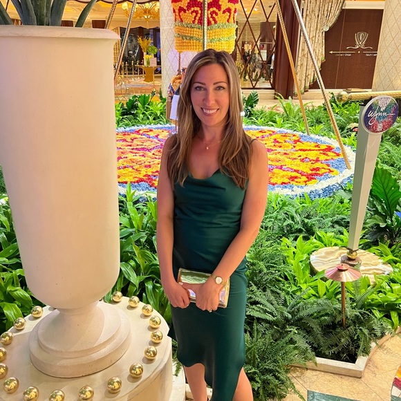 Meet your Posher, Julia - Picture 3 of 4